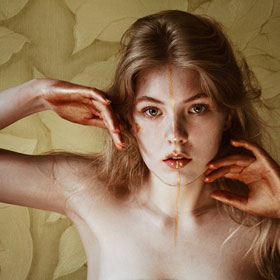 model-9-free-img.jpg